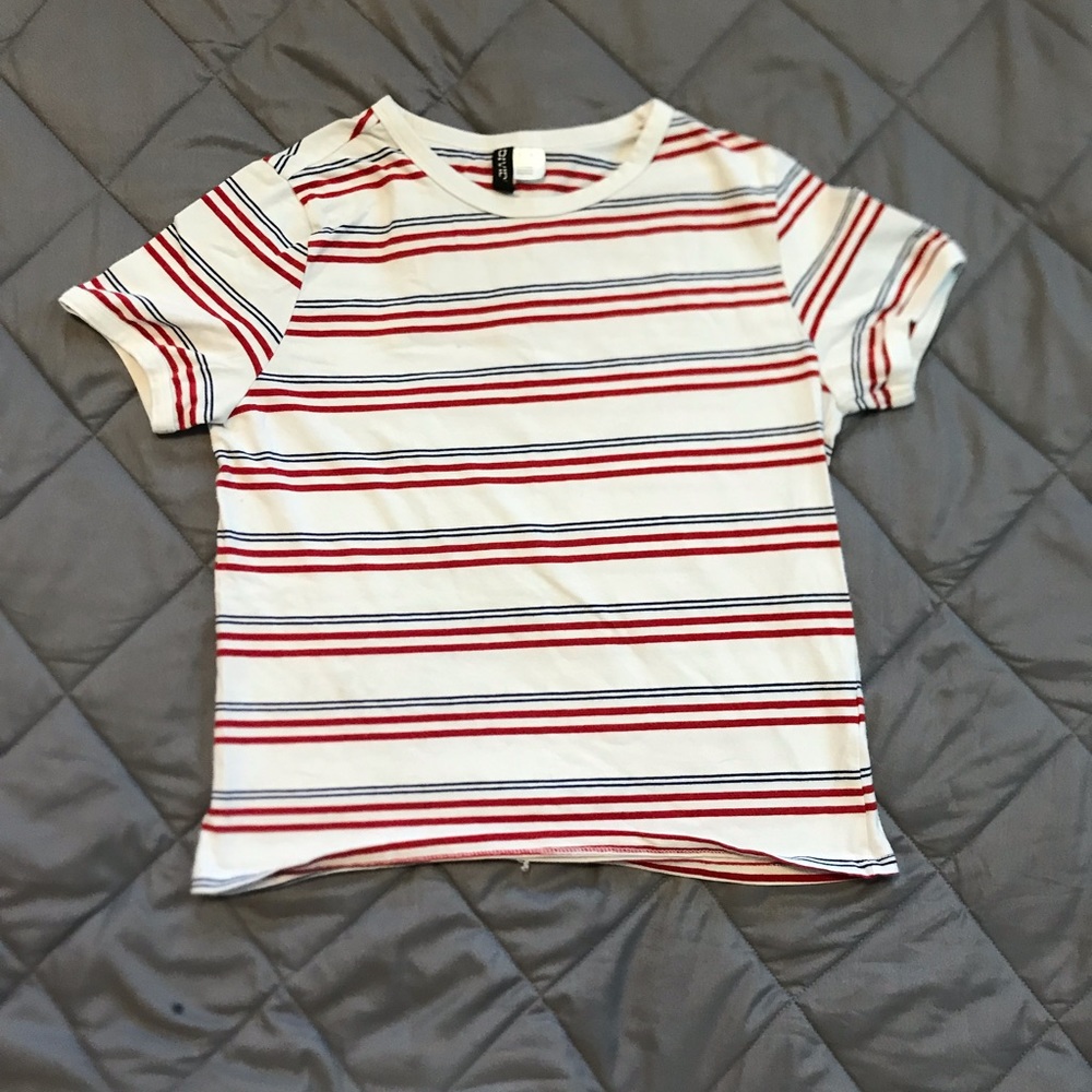 Red white and blue striped t-shirt.